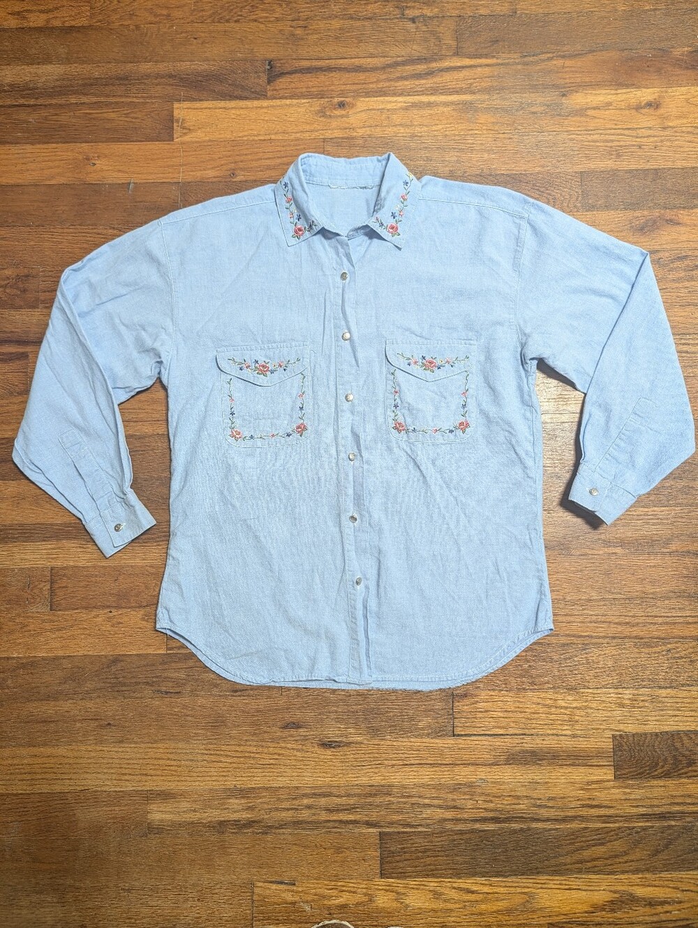 Vintage Women's Embroidered Floral Chambray Denim Shirt Light Blue Western Boho